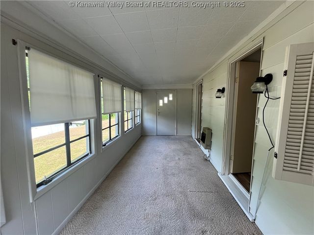 6888 Joes Creek Road, Comfort, WV 25049