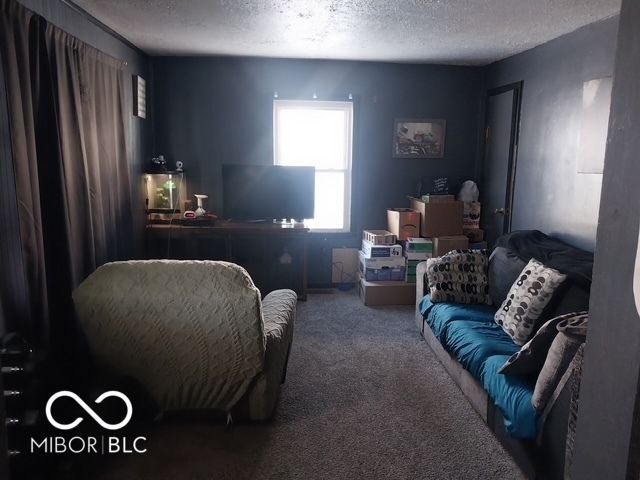 887 S Auburn Street, Indianapolis, IN 46241