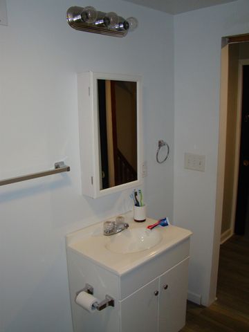 13 Back River Road, Bedford, NH 03110