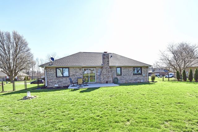 517 Martha Eunice Lane, Clayton, IN 46118