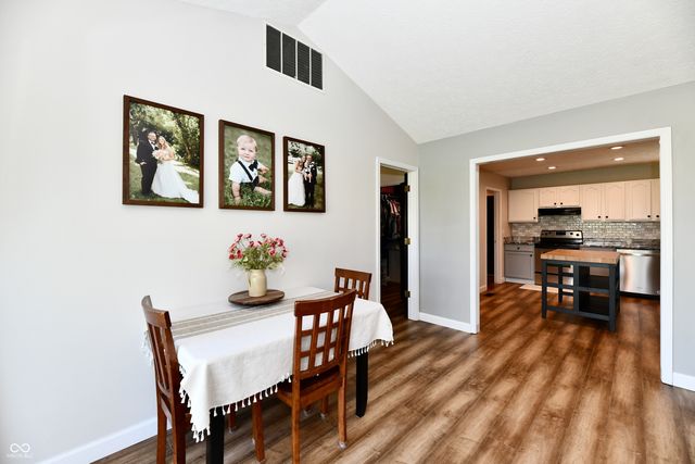 517 Martha Eunice Lane, Clayton, IN 46118