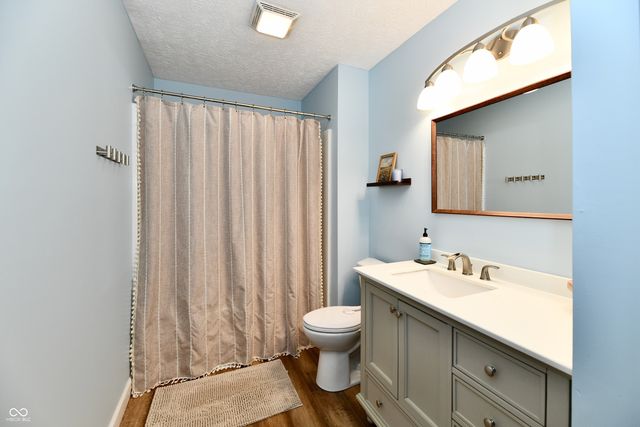 517 Martha Eunice Lane, Clayton, IN 46118