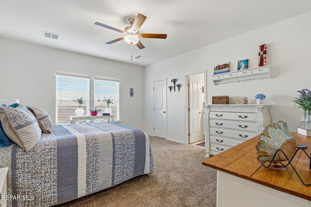 7718 Cottonwood Street, Vinton, TX 79821