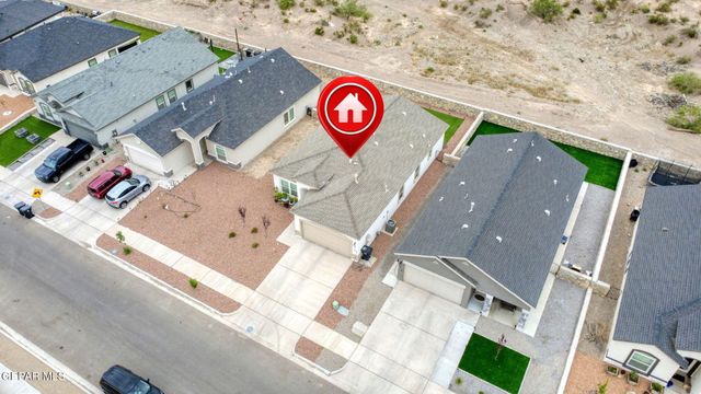 7718 Cottonwood Street, Vinton, TX 79821