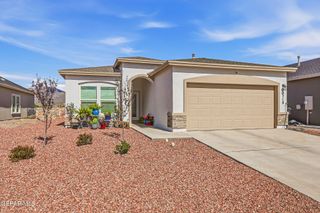 7718 Cottonwood Street, Vinton, TX 79821