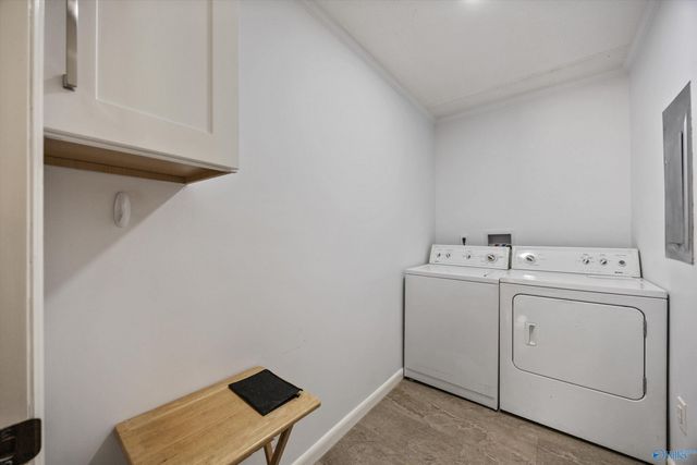 1807 Lindsay Lane N, Athens, AL 35613