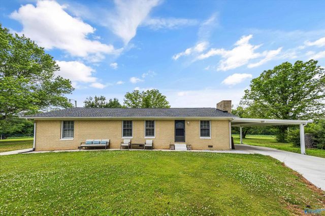 1807 Lindsay Lane N, Athens, AL 35613