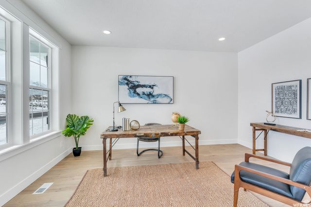 672 W HERALD DR, Saratoga Springs, UT 84045