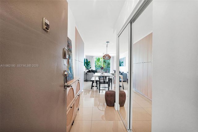 1605 Bay Rd 201, Miami Beach, FL 33139