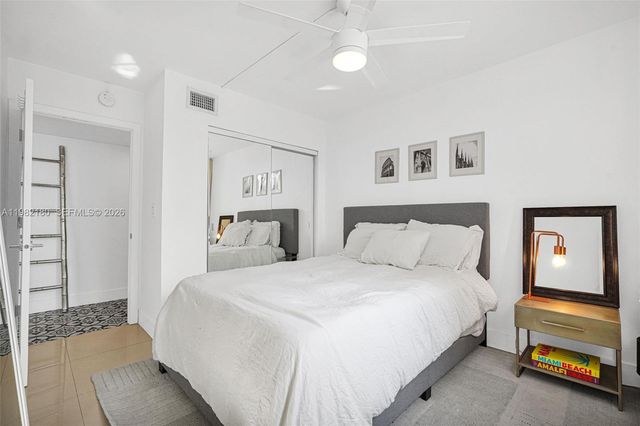 1605 Bay Rd 201, Miami Beach, FL 33139