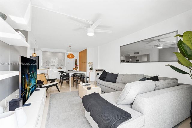 1605 Bay Rd 201, Miami Beach, FL 33139