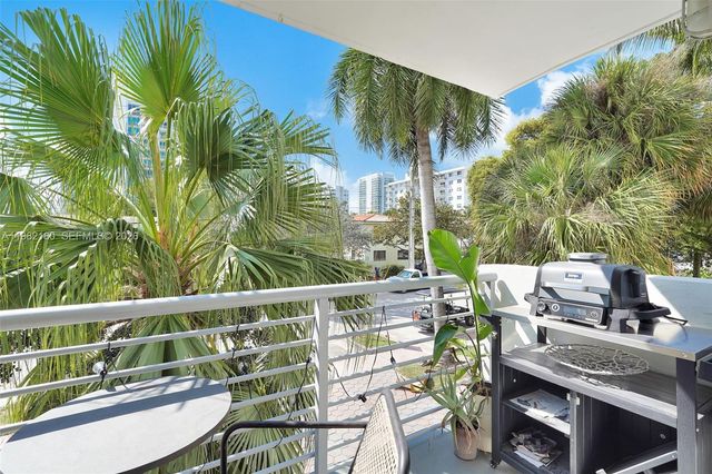 1605 Bay Rd 201, Miami Beach, FL 33139