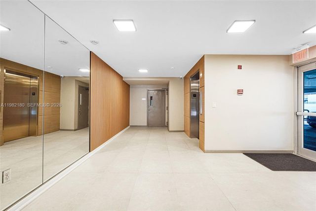 1605 Bay Rd 201, Miami Beach, FL 33139