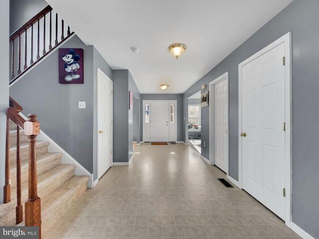 1157 MORGAN HILL DR, Pennsburg, PA 18073