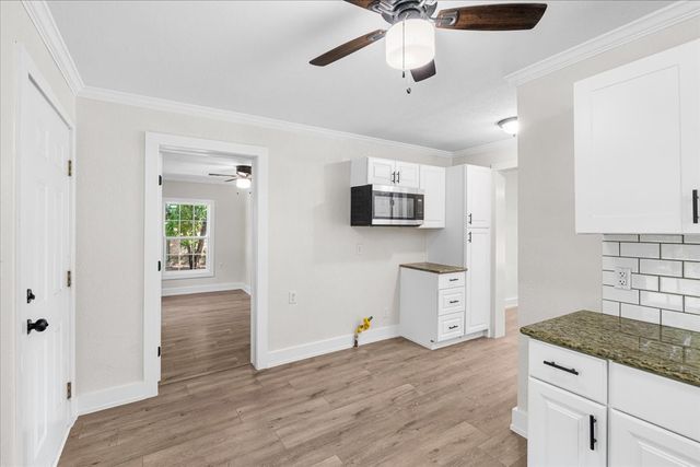 1325 Navarro Drive, Corsicana, TX 75110