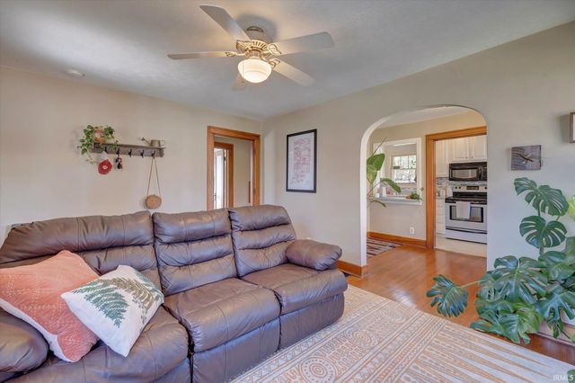 824 S Park Avenue, Bloomington, IN 47401