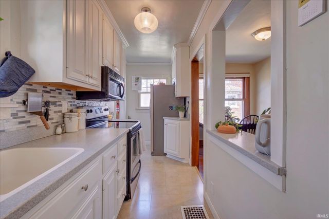 824 S Park Avenue, Bloomington, IN 47401