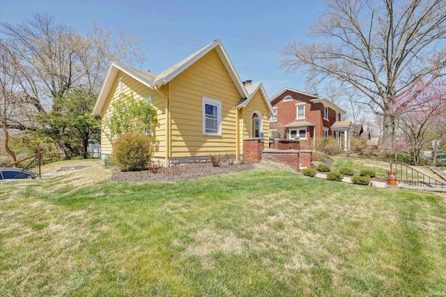 824 S Park Avenue, Bloomington, IN 47401