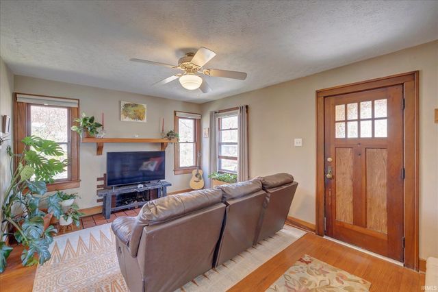 824 S Park Avenue, Bloomington, IN 47401