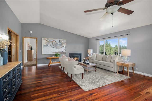 6127 N Campbell Rd, Otis Orchards, WA 99027