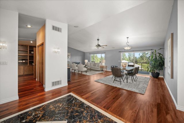 6127 N Campbell Rd, Otis Orchards, WA 99027