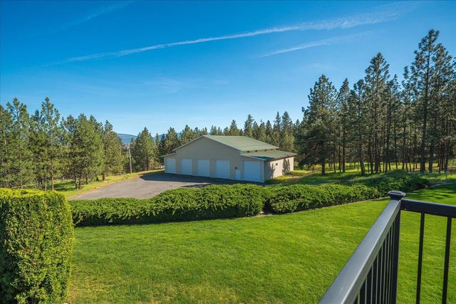 6127 N Campbell Rd, Otis Orchards, WA 99027