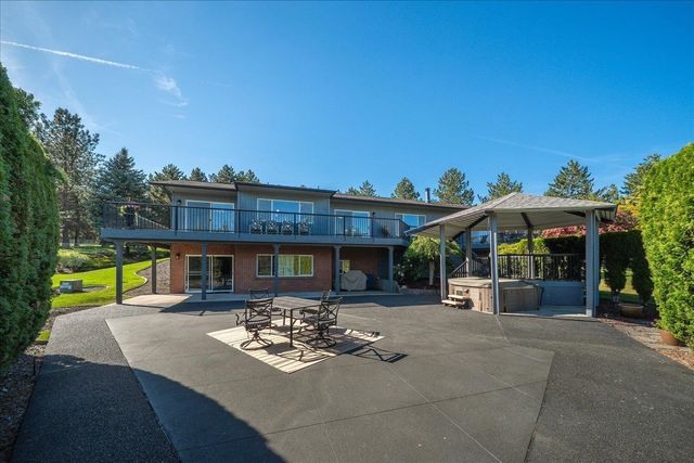 6127 N Campbell Rd, Otis Orchards, WA 99027