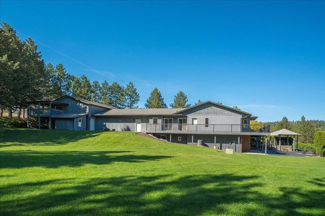 6127 N Campbell Rd, Otis Orchards, WA 99027
