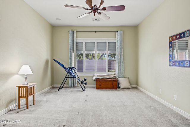 5637 W STRAIGHT ARROW Lane, Phoenix, AZ 85083