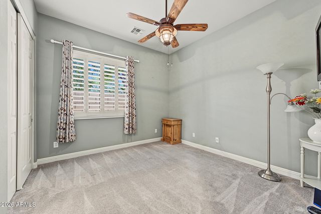 5637 W STRAIGHT ARROW Lane, Phoenix, AZ 85083