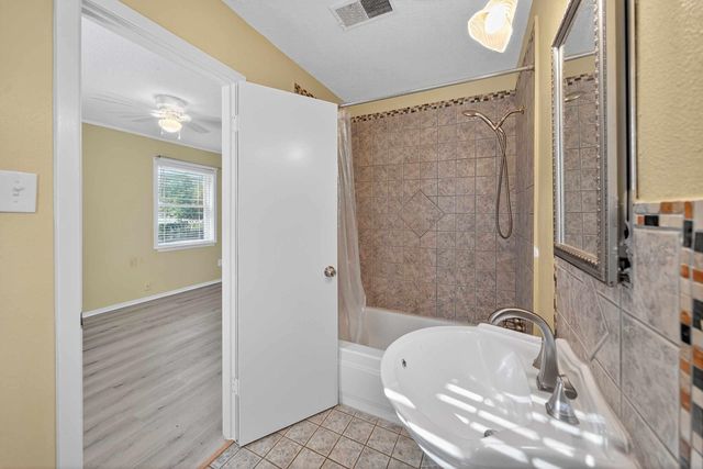 1620 Woodland St., Canton, TX 75103