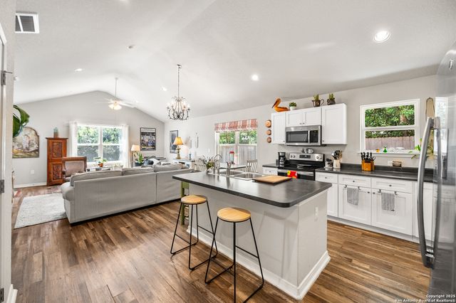 420 Belmont, San Antonio, TX 78202