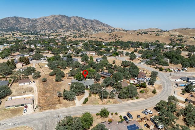 22731 Camp Drive, Tehachapi, CA 93561