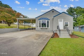 240 Belmont Avenue, Mount Carmel, TN 37645