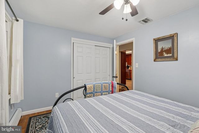 1002 CATHILL RD, Sellersville, PA 18960