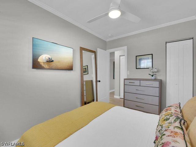 473 12th AVE S B8, Naples, FL 34102