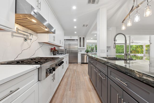 2001 NW 1st Avenue, Delray Beach, FL 33444