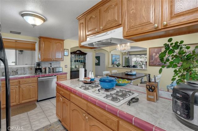 17509 Balfern Avenue, Bellflower, CA 90706