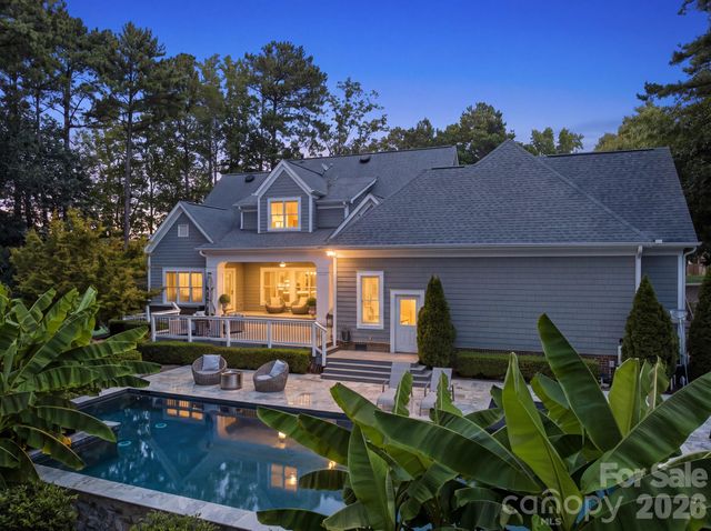 141 Stonewall Beach Lane, Mooresville, NC 28117