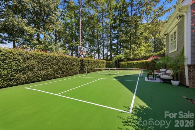 141 Stonewall Beach Lane, Mooresville, NC 28117