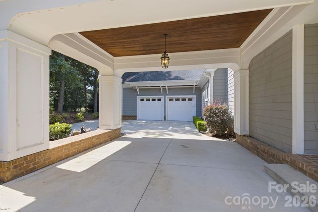 141 Stonewall Beach Lane, Mooresville, NC 28117