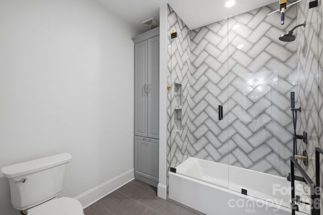 141 Stonewall Beach Lane, Mooresville, NC 28117
