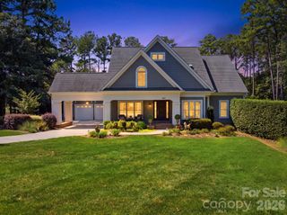 141 Stonewall Beach Lane, Mooresville, NC 28117