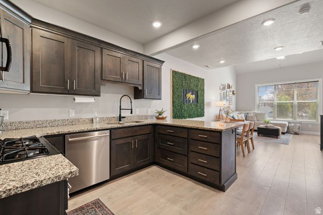 5232 W MILLER CROSSING DR, Herriman, UT 84096