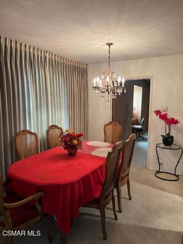 2109 N Lincoln Street, Burbank, CA 91504