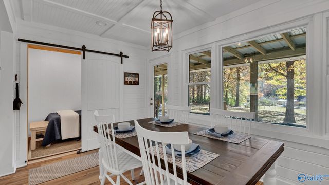 4317 Morrow Street, Guntersville, AL 35976