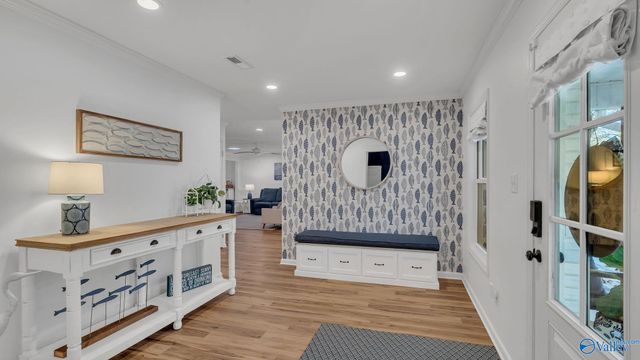 4317 Morrow Street, Guntersville, AL 35976