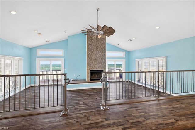 2319 Beach Castle LN, Virginia Beach, VA 23451