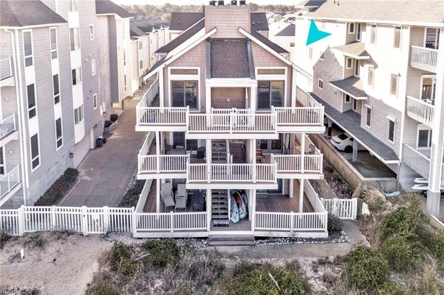 2319 Beach Castle LN, Virginia Beach, VA 23451