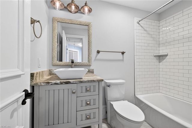 2319 Beach Castle LN, Virginia Beach, VA 23451